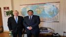 السفير شمر يبحث مع مسؤول بلغاري تطورات الأوضاع وجهود السلام في اليمن ...
